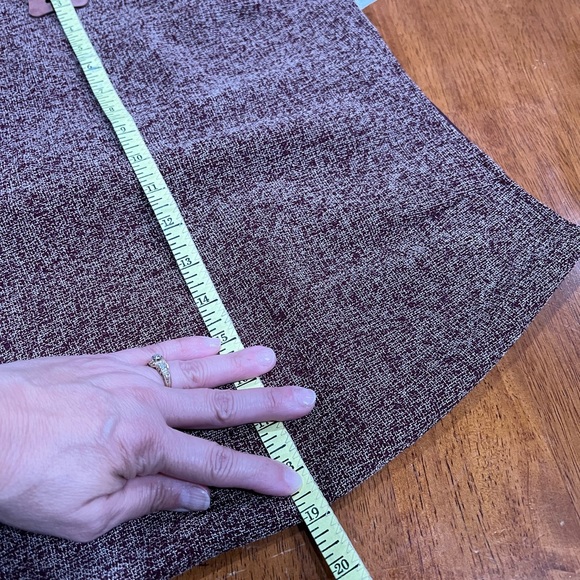 London times Jackie Onassis style, two piece suit with vintage flare - Picture 7 of 9